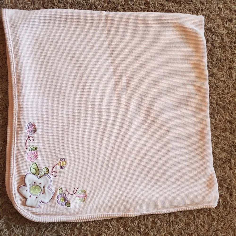 Pink Waffle Knit Baby Blanket‎ Embroidered Floral Thermal Receiving